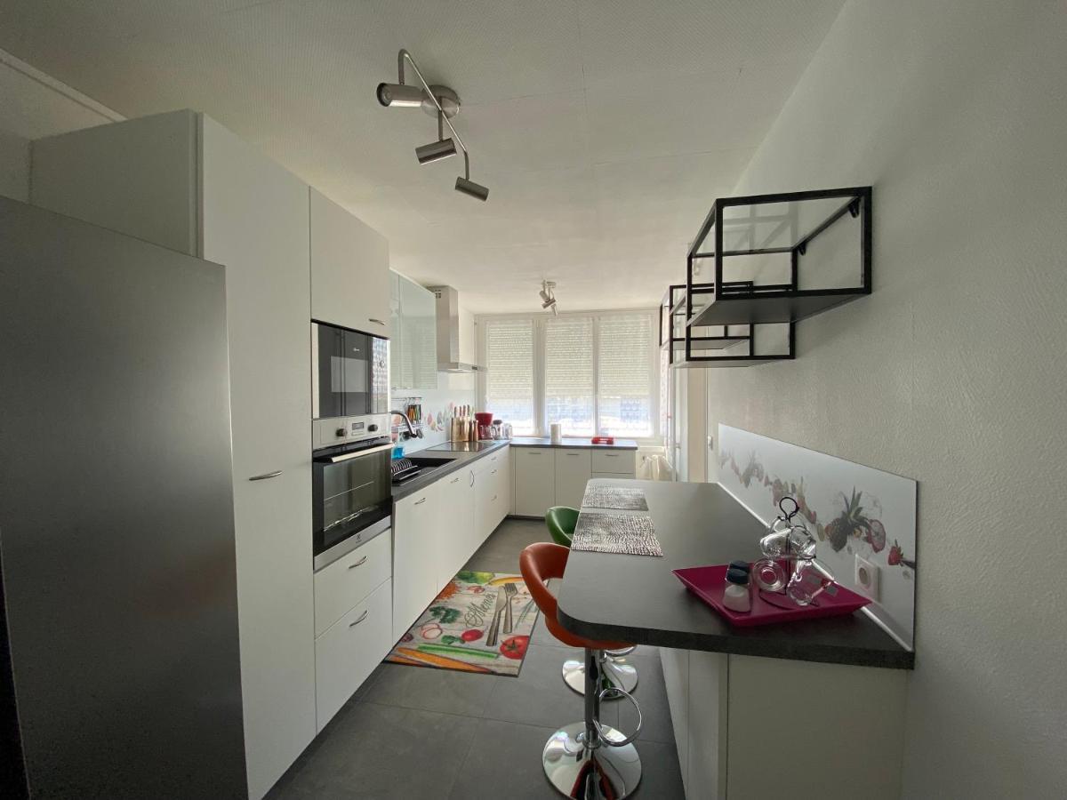 Le Mun-T2, 60M2, Balcons, Parking, Wifi, Linge, Produits, Face A La Gerdarmerie, Vue Cathedrale Reims Exterior photo