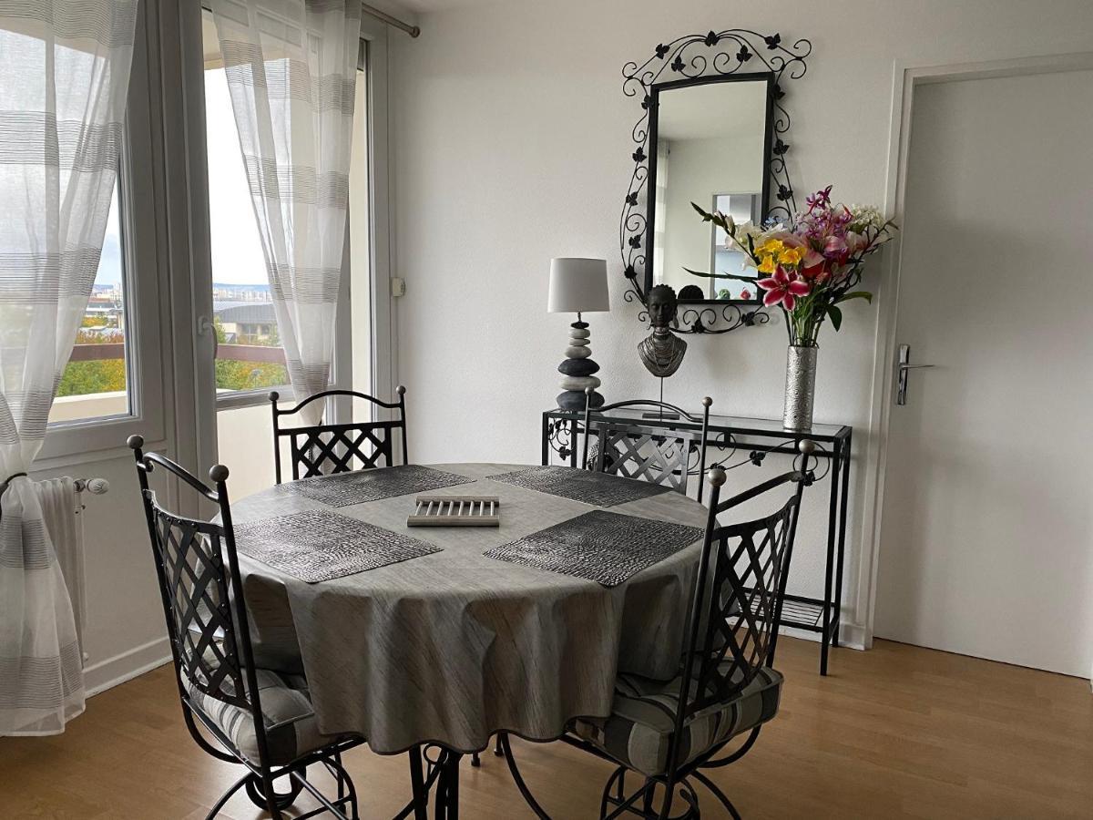 Le Mun-T2, 60M2, Balcons, Parking, Wifi, Linge, Produits, Face A La Gerdarmerie, Vue Cathedrale Reims Exterior photo