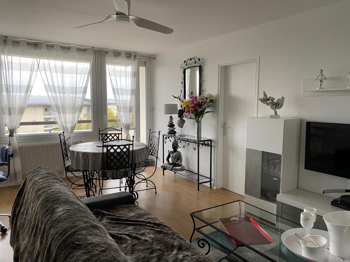 Le Mun-T2, 60M2, Balcons, Parking, Wifi, Linge, Produits, Face A La Gerdarmerie, Vue Cathedrale Reims Exterior photo